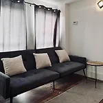 15 Percent Off Monthly Stays -2Bed Apart Netflix Wi-Fi